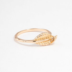 Lovely Leaf Ring